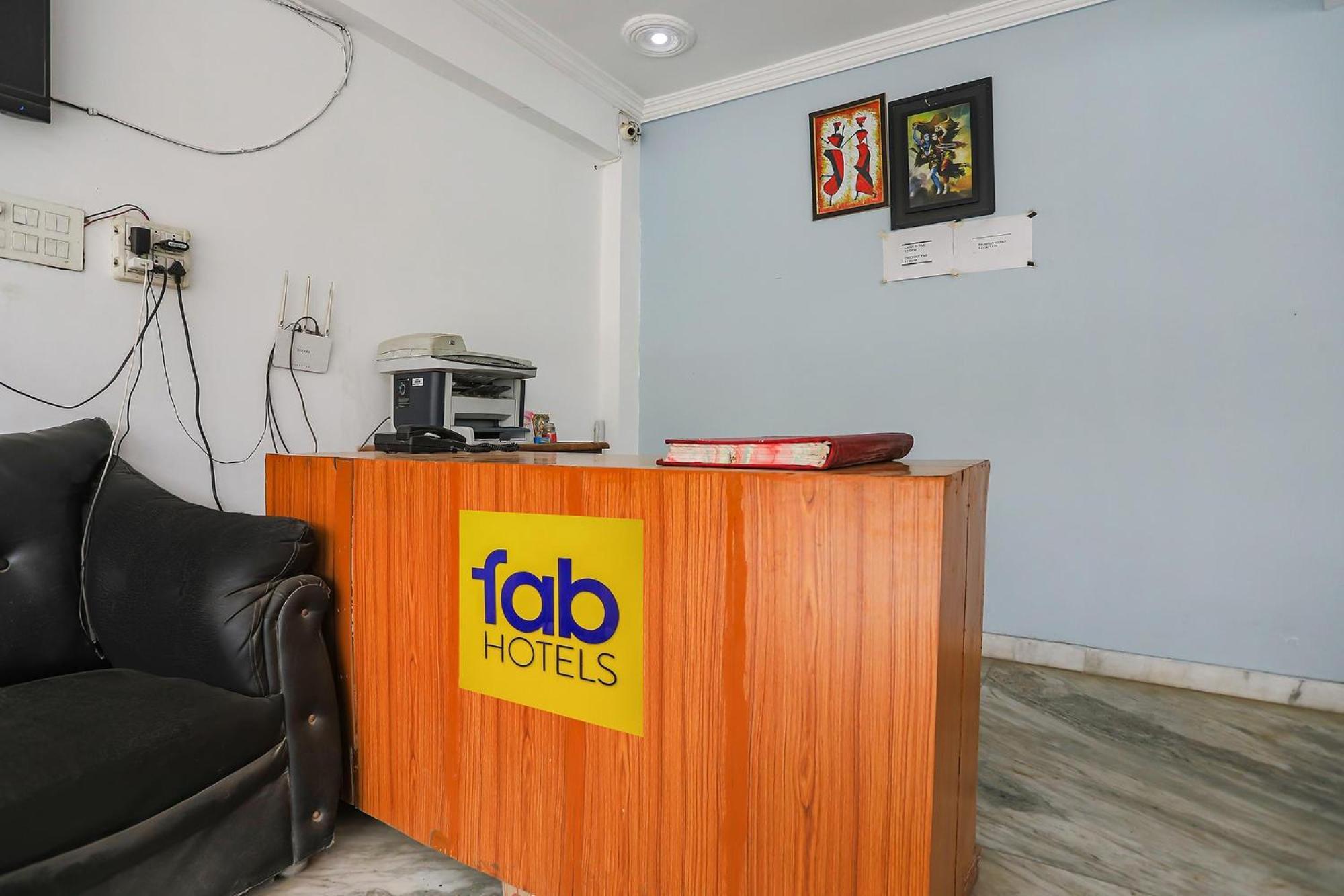 Fabexpress Samira Residency, Near Botanical Garden Hotel Ноида Екстериор снимка