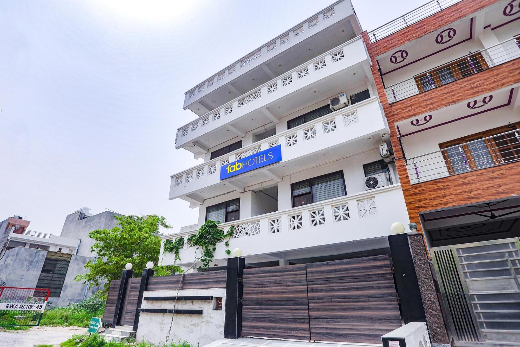 Fabexpress Samira Residency, Near Botanical Garden Hotel Ноида Екстериор снимка