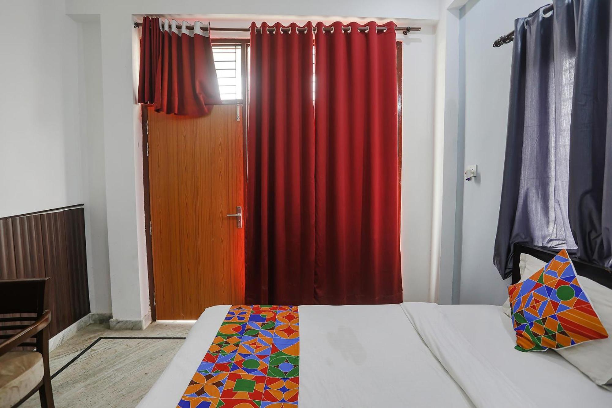 Fabexpress Samira Residency, Near Botanical Garden Hotel Ноида Екстериор снимка